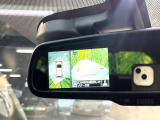 【アラウンドビューモニター】専用のカメラにより、上から見下ろしたような視点で360度クルマの周囲を確認することができます☆死角部分も確認しやすく、狭い場所での切り返しや駐車もスムーズに行えます。