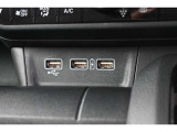 USBジャックで 使い方増えます
