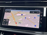 ●MMIナビゲーション『高解像度カラーディスプレイに、Bluetooth(R)接続によるハンズフリー通話機能を搭載しています。』