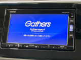 【純正ナビ】人気の純正ナビを装備しております。ナビの使いやすさはもちろん、オーディオ機能も充実!キャンプや旅行はもちろん、通勤や買い物など普段のドライブも楽しくなるはず♪