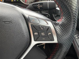 ◆ステアリングスイッチ◆運転中でも、ナビをステアリングから操作することができる便利な機能です!