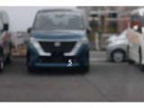 1年間無料保証の「ワイド保証」とプラス2年最長3年の組み合わせ「ワイド保証プレミアム」も お選び出来ます。走行距離無制限!全国3000か所の日産サービス工場ご利用可能です。