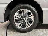 タイヤサイズは195/65R15です♪