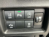 各種安全装備の操作スイッチが運転席手元にあり操作しやすいです。