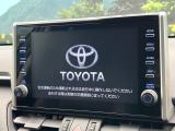 【9インチ ディスプレイオーディオ】大画面ディスプレイへお持ちのスマートフォンと連携して、ナビやbluetoothでの音楽再生が可能です♪デザインはもちろん操作性も良好!別途ナビ機能の取付可能です♪