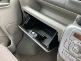 使いやすい場所に豊富な収納スペース!収納が多いと便利ですよね♪
