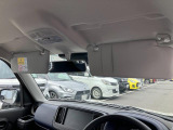 運転席と助手席にはサンバイザーを装備☆