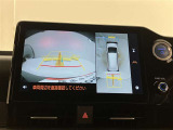 いまや必須装備「ナビゲーション」搭載!知らない場所に、スイスイッとドライブ。なんて便利な機能でしょうか?もう、これなしではハンドルを握れませんね!でも、運転中の操作は危険ですのでご注意ですね♪