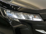 LEDヘッドライトです。デザイン性がよくとても明るいので、夜間の走行や悪天候でも安心です。しかも長寿命!