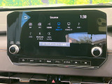 【メーカー純正9インチナビ】インテリアに溶け込むスタイリッシュな「専用設計」メーカーナビを装備♪視認性や操作性など基本性能にも優れ、より上質なカーライフをお楽しみいただけます。