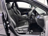 運転席・助手席ともにシートヒーター付きで寒い日でも暖かです!