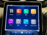 新しくなったセンターコンソールはスマートフォンを操作するような感覚でナビから車両の設定までが可能です。