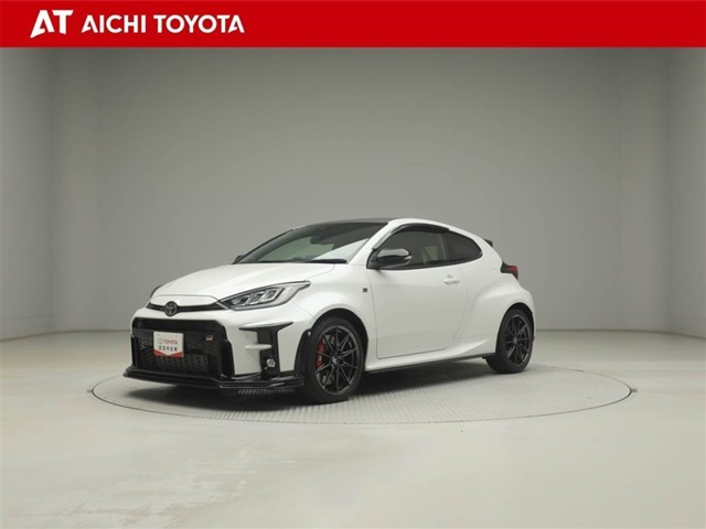 トヨタ ヤリス 