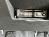 当社は輸入車・国産車の正規ディーラーも運営しており、指定整備工場・認証工場を取得しております。納車前、納車後の点検・車検もお任せください!
