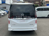 整備にご入庫の時は「日産カード」をご利用下さい^^整備のお支払い時に整備料金(または部品代)の5%レスになり、また万が一の急な出費の際もキャッシュレスでお支払いできます♪