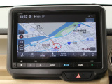 【純正8インチナビ】使いやすいナビ操作にオーディオ機能も充実!Bluetooth接続で運転中のハンズフリー電話や好みの音楽を車内に流す事が出来ます。ラインナップや車種に応じて豊富な機能が使用可能♪