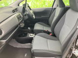 運転しやすい空間設計。視界も広く、運転操作もスムーズに行えます。日常の運転から、レジャーまで、様々なシーンで活躍します。