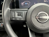 ハンドルには各種スイッチがありますが、運転中でも操作がしやすくなっております。