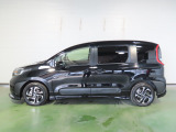 お車をお探しのお客様、ご購入までの流れや疑問点など一つ一つ丁寧にご説明させていただきます。 お客様にご納得頂ける一台を一緒にお探しさせて頂ます.