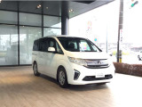 【スタッフ紹介】JAAI中古自動車査定士証を持ったスタッフが大切な愛車をしっかり査定、ご納得いただけるように査定を行わさせていただきます。もちろん無料でございます。
