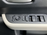 雨天時でもクリアな視界を確保。直感的な操作で、快適な運転をサポートします。