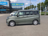 スタイリッシュなサイドシルエットが特徴です。車体全体を流れるようなラインが、洗練された印象を与えます。日常使いにも便利なサイズ感です。