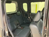 新車・中古車・サービス工場一体型店舗です。中古車はもちろん、ダイハツの新車も販売しておりますので是非一度ご来店下さい!