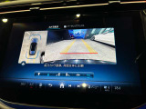バックカメラにより駐車時の後方確認も楽にできます。