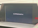 【メーカー純正ナビ】インテリアに溶け込むスタイリッシュな「専用設計」メーカーナビを装備♪視認性や操作性など基本性能にも優れ、より上質なカーライフをお楽しみいただけます。