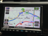 【ディラーオプションナビ】ホンダ純正ギャザズ8インチ大画面ナビを装備しております、目的地検索やリルートが速く便利な機能も満載です