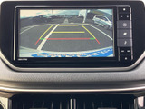 後方の状況を安全確認できるバックモニターを搭載。狭い場所での運転や駐車も、より安心に行えます。