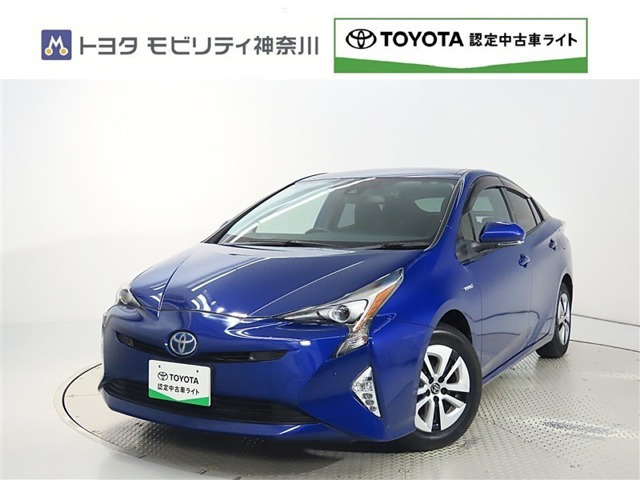 トヨタ プリウス 