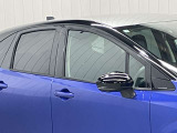プラスチックバイザーがない分デザインもすっきり★洗車の時の窓拭きもラクラクです!