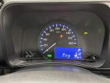 見やすいメーターレイアウトで運転をサポート!