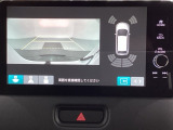 バックでの車庫入れも安心です! リアカメラが付いているバックモニター付のナビを装備しております。バンパーについているソナーや、操作線もついており距離感も画面から確認できます。