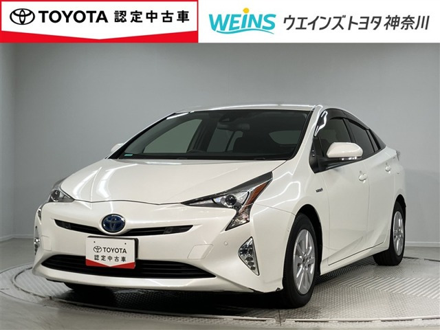 トヨタ プリウス 