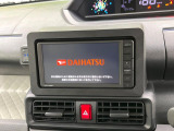 【純正ディスプレイオーディオ】お持ちのスマホやMP3プレイヤーとの無線接続で音楽再生が可能!コードで繋ぐわずらわしさも無く、手軽にお気に入りの音楽を楽しめます。