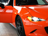 神戸マツダ神戸西インター店は、通常ディーラー+&alpha;の次世代型店舗としてROADSTER EXPERIENCE SPACEの冠を掲げ、「いつでも・誰でも・気軽に会いに行ける」ロードスターUカー専門店。
