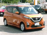 お車に関するご相談はお気軽に店舗スタッフにお問合せ下さい♪豊富な商品知識を備えたスタッフが些細なご相談でも対応いたします♪