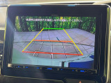 【バックカメラ】駐車時に後方がリアルタイム映像で確認できます。大型商業施設や立体駐車場での駐車時や、夜間のバック時に大活躍!運転スキルに関わらず、今や必須となった装備のひとつです!