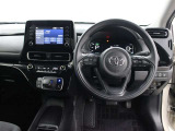 運転席廻りです。