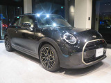 MINI NEXT一宮へのアクセスは、東海北陸自動車道(一宮西IC)を降りて5分ほどと、便利です。在庫確認、道案内など、MINI NEXT一宮へのお問い合わせは TEL 0078-6002-369993(無料)まで!