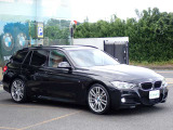 BMW在庫保有台数常時100台以上!ご来店の際はBMW本店(厚木市下荻野140-1)にご来店ください!弊社自慢の全天候型ショールーム!BMW在庫保有台数常時100台以上ございます!