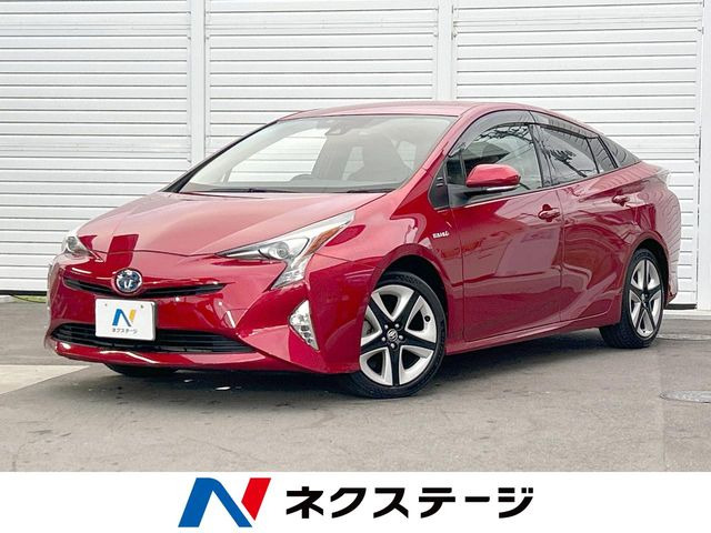 トヨタ プリウス 