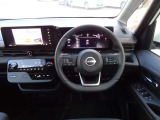 車の事分からなくても運転席に座ってみると何となく良い感じ!とかイマイチだな、とか感じます。だからこそ是非ご自身の目で手で体で実際に触れて頂きたいのです。