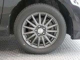 ※冬タイヤ装着R3年式冬タイヤ185/60R15ブリヂストン製です。