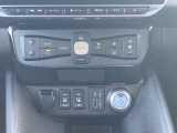 ◆エアコン◆温度の設定をしてAUTOボタンを押すだけ簡単。車内を快適な温度に保ってくれます