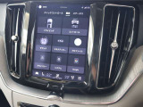 車両の設定画面はアイコン付きのタイル型に変更されました 次世代UX採用により、インターフェースがより直感的に操作できるようになりました