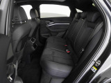 ご納車後は最寄のアウディ正規ディーラーで点検整備や保証修理が受けられます。