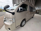お車の見学に疲れたときは、併設のカフェでちょっと一息。。。ワンちゃんと一緒に、当店の挽きたてコーヒーをお召し上がりください。